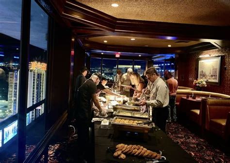 binions buffet